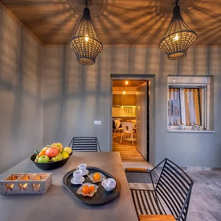 Macrame Apartment