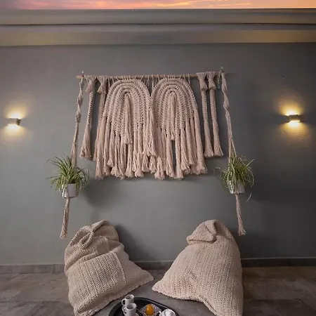 Apartment Macrame *